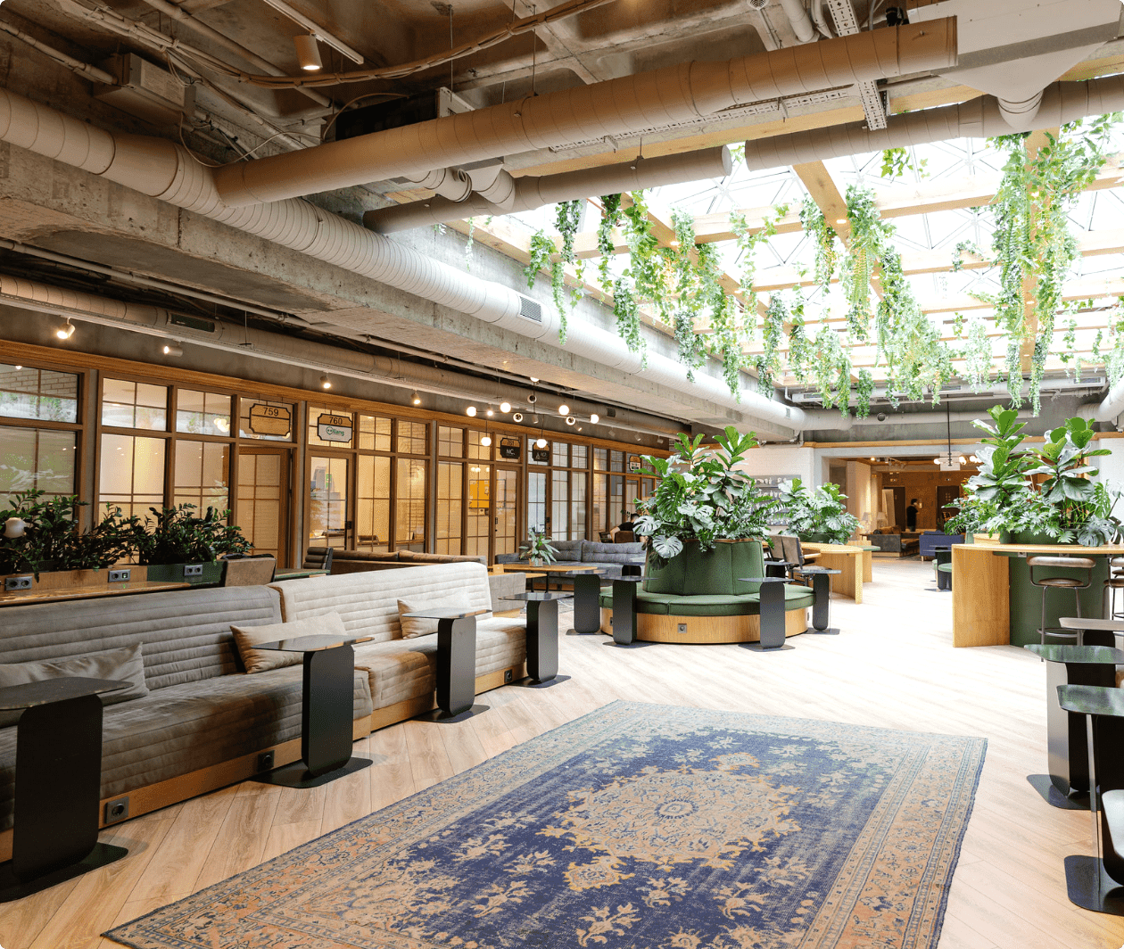 Maslak’ın merkezinde, tasarımı ve konforlu mekanlarıyla ilham veren bir Kolektif.