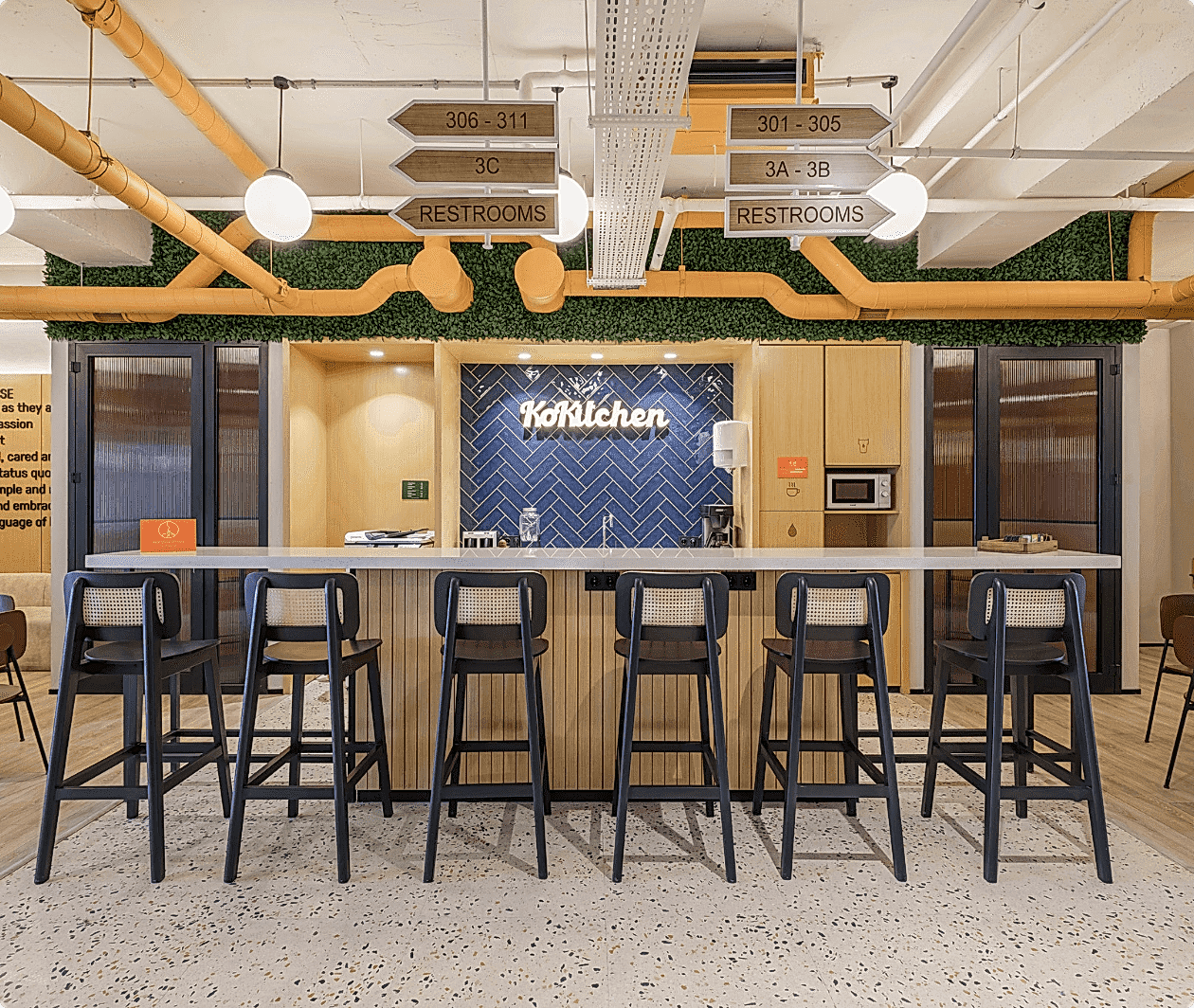 Çağlayan Metro durağına bir dakikalık mesafede merkezi lokasyonumuz!